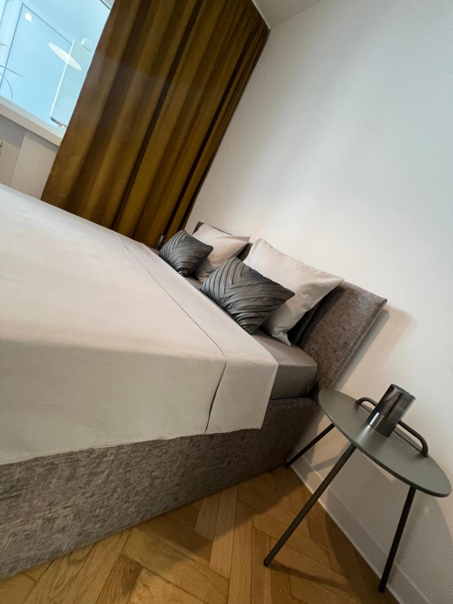 Bucharest City Center Apt Victoriei St Extérieur photo